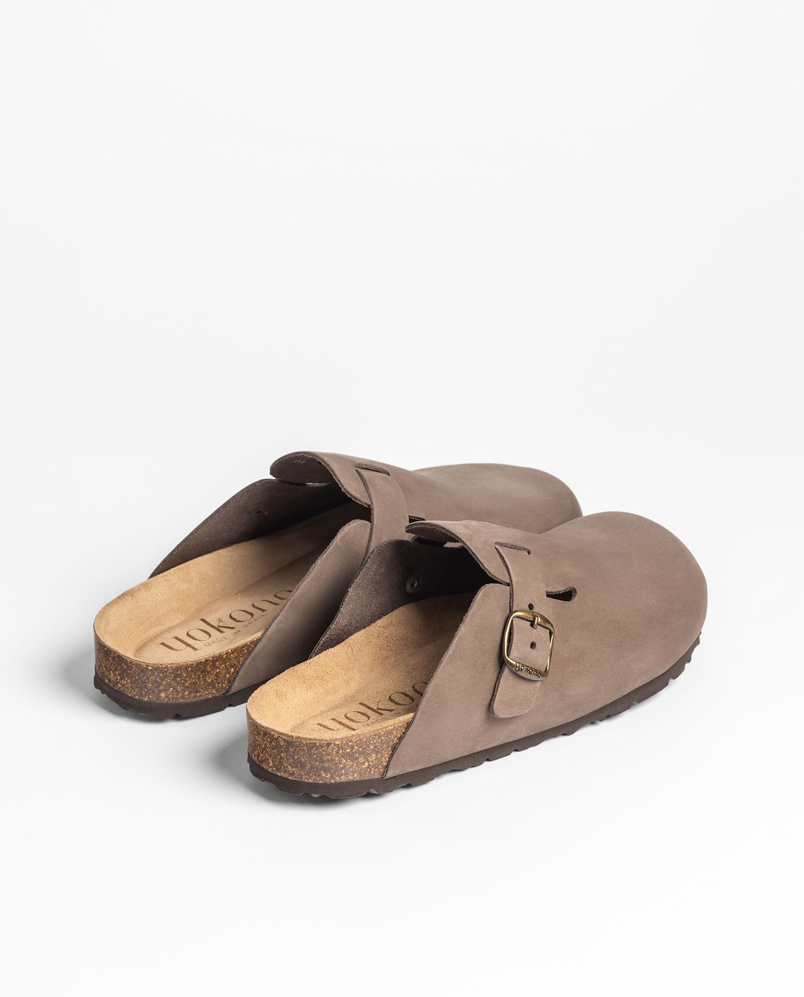 Zoccolo ZUECO-599 marrone