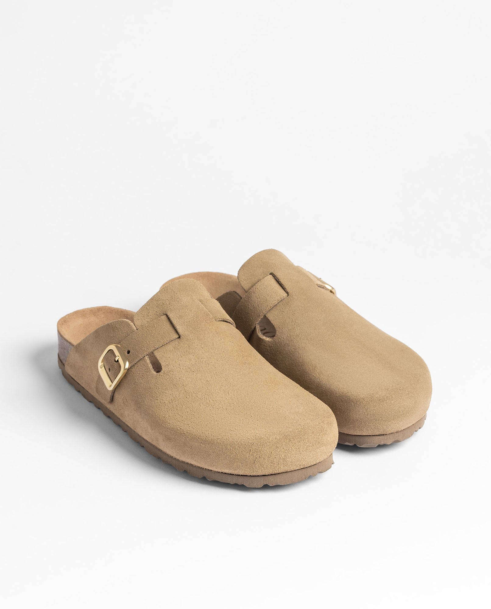 Zoccolo 699 beige – Yokono