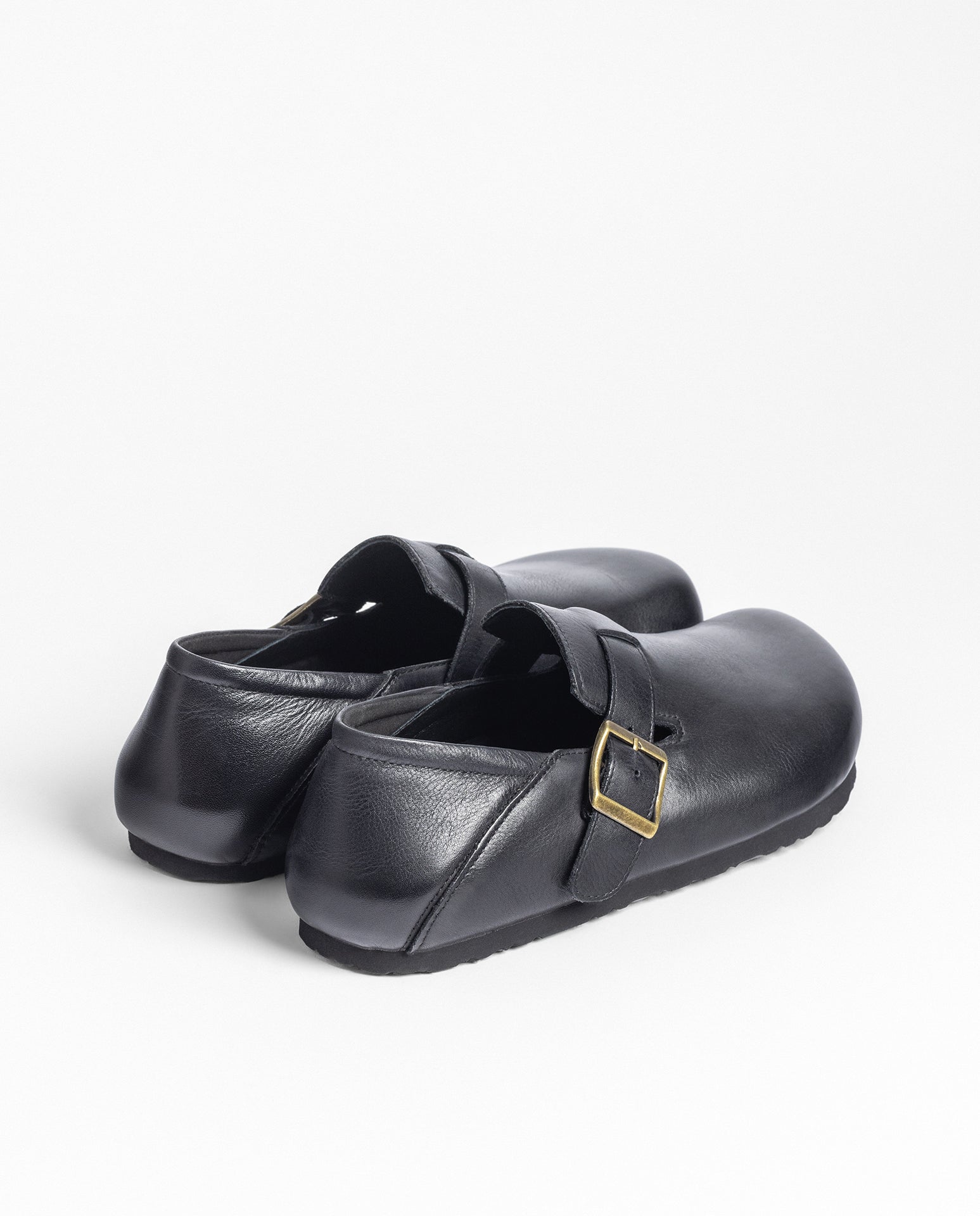 Zueco IBON-262 negro_42088.jpg