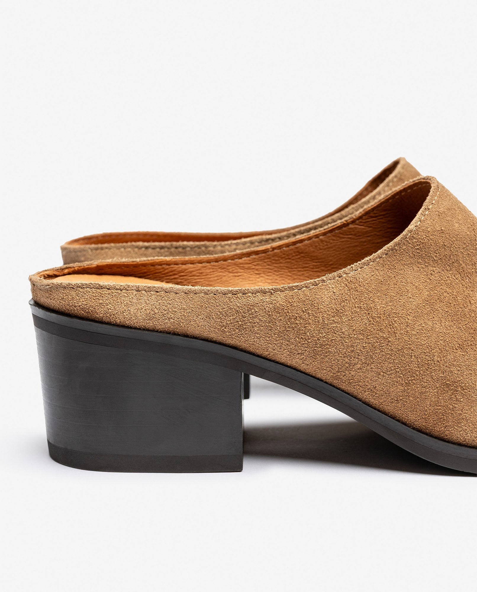 Zueco LAILA-004 beige_38365.jpg