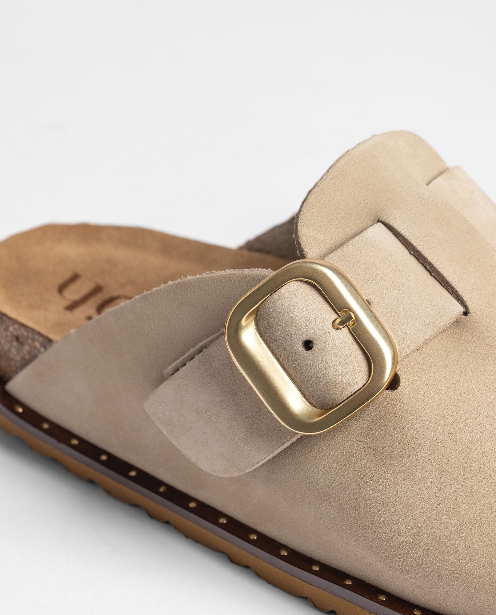 Zueco plano BOLUS-599 beige_39231.jpg